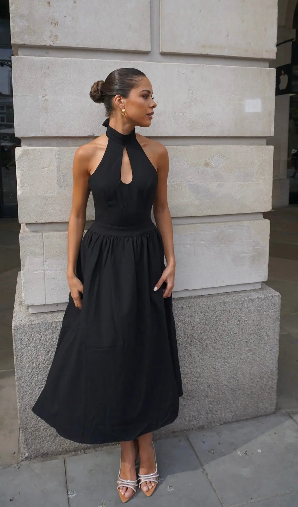 Black Harper Dress by Anne Louise Boutique, elegant sleeveless dress with a fitted bodice and flowing skirt, perfect for stylish occasions.